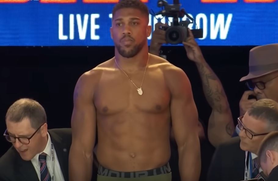 Anthony Joshua weigh in or IBF title fight with Daniel Dubois