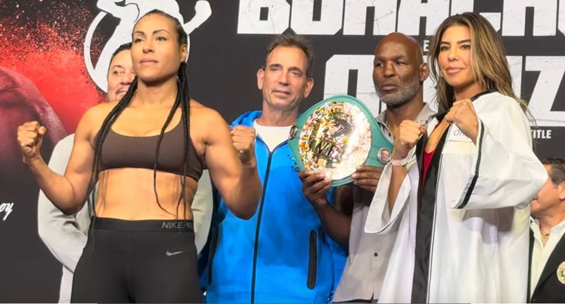 Cecilia Braekhus and Maricela Cornejo pose weigh in photos