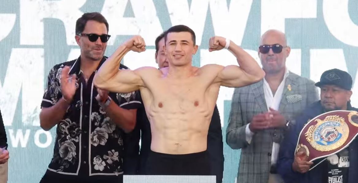 Israil Madrimov weigh in photo for Terence Crawford fight 2024