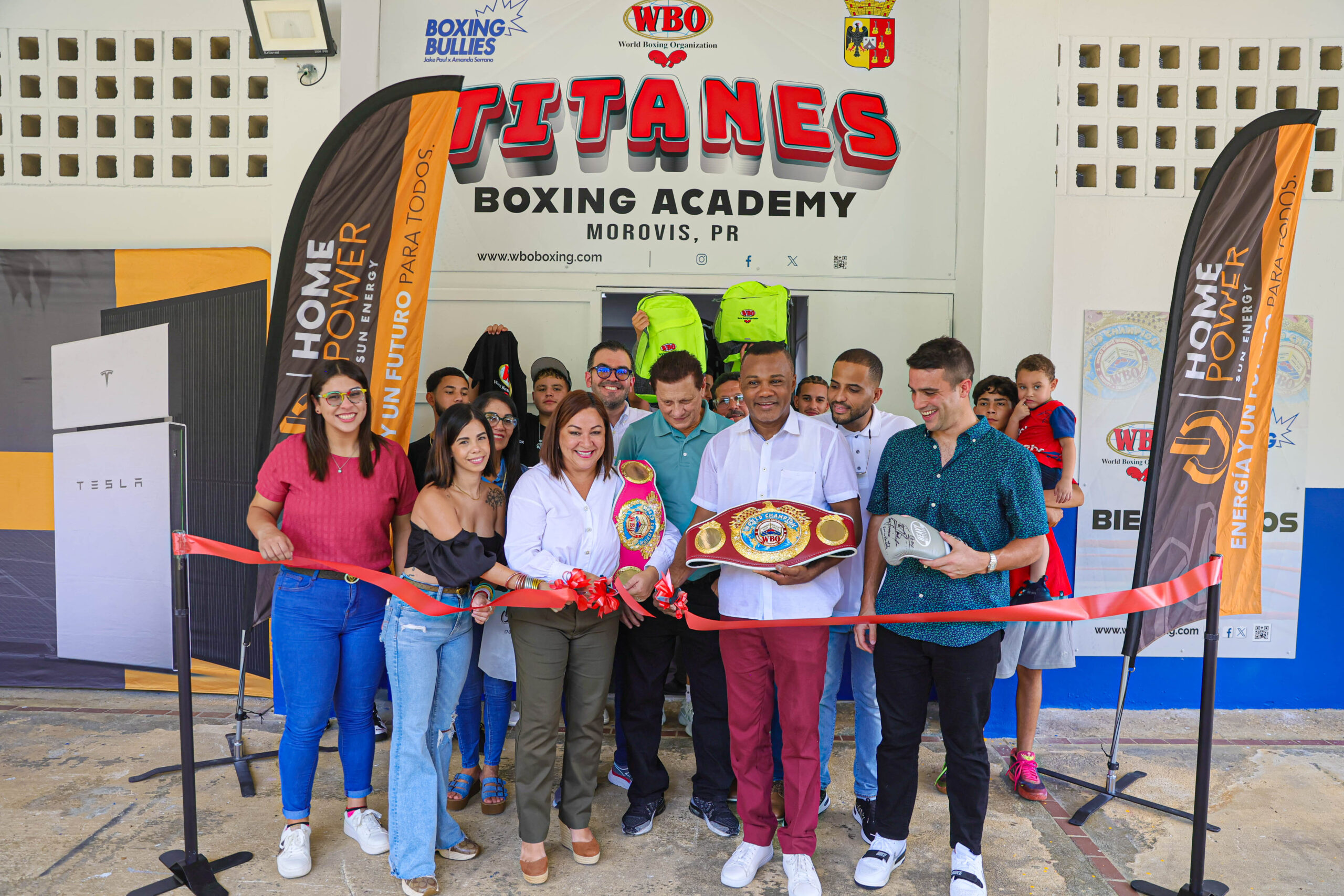 Felix Tito Trinidad at Titanes Gym in Puerto Rico